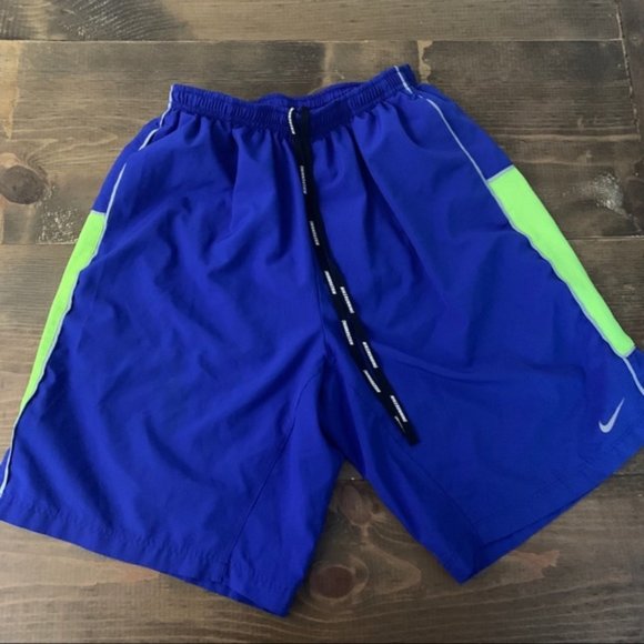 Nike Dri-Fit Warm Up Shorts - Picture 2 of 5